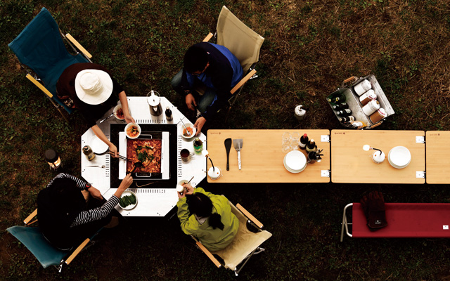 キャンプ用テーブルはこれで決まり！ジカロテーブルは万能！小さい子供