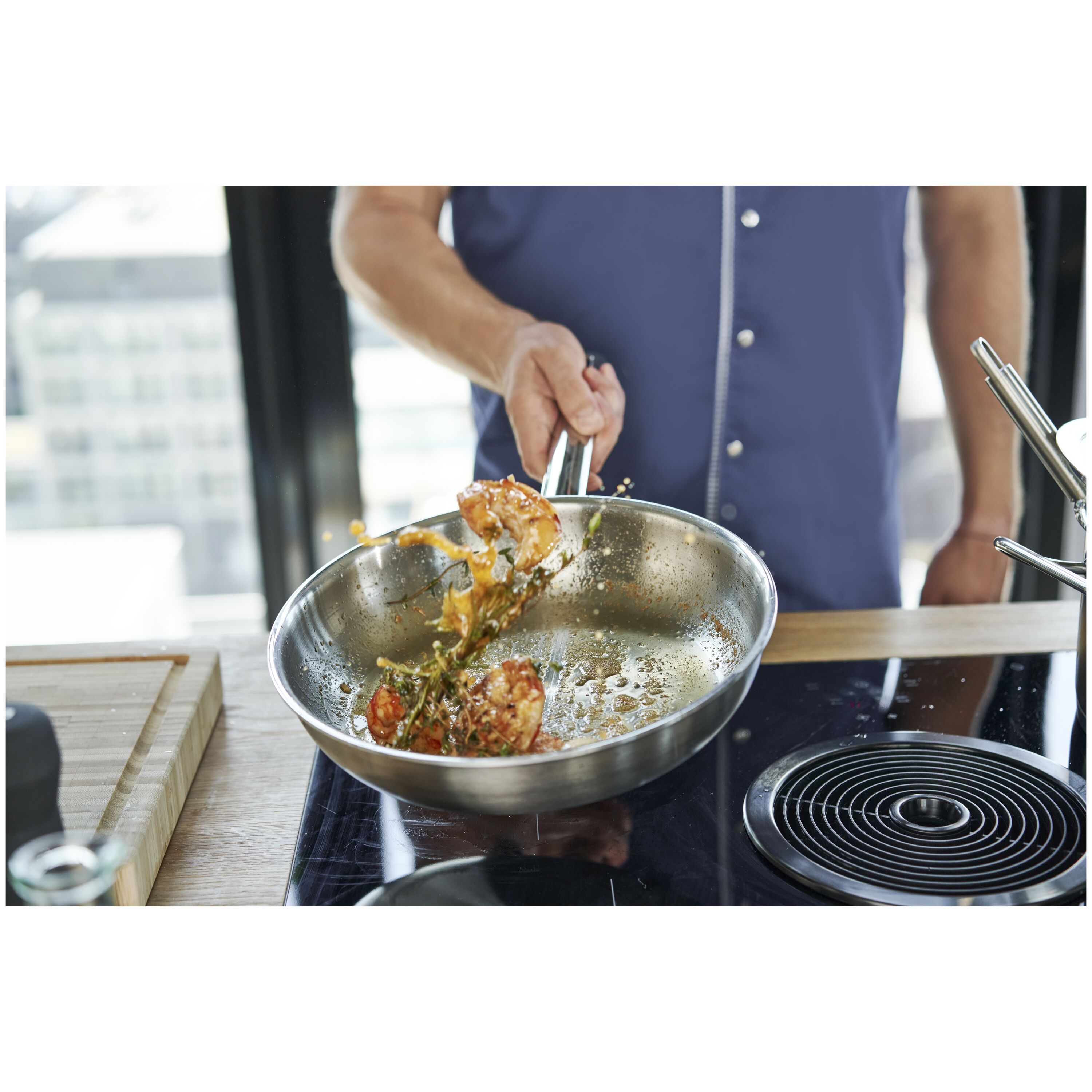 ツヴィリング プロ フライパン | ツヴィリング公式オンラインショップ