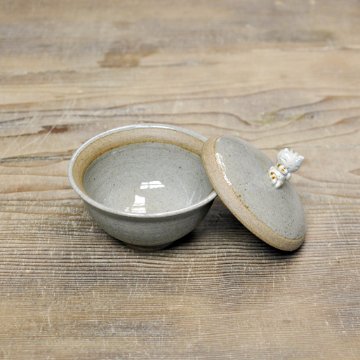 生楽陶苑（きらくとうえん）～生まれる楽しさ、一塊の土にも～