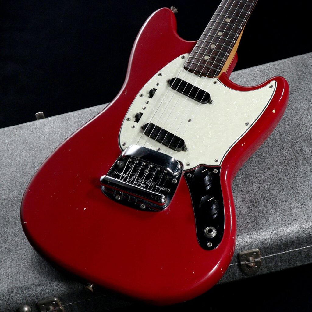 渋谷店VINTAGEブログ＃5】 FENDER / 1965年製 Mustang Red | イシバシ