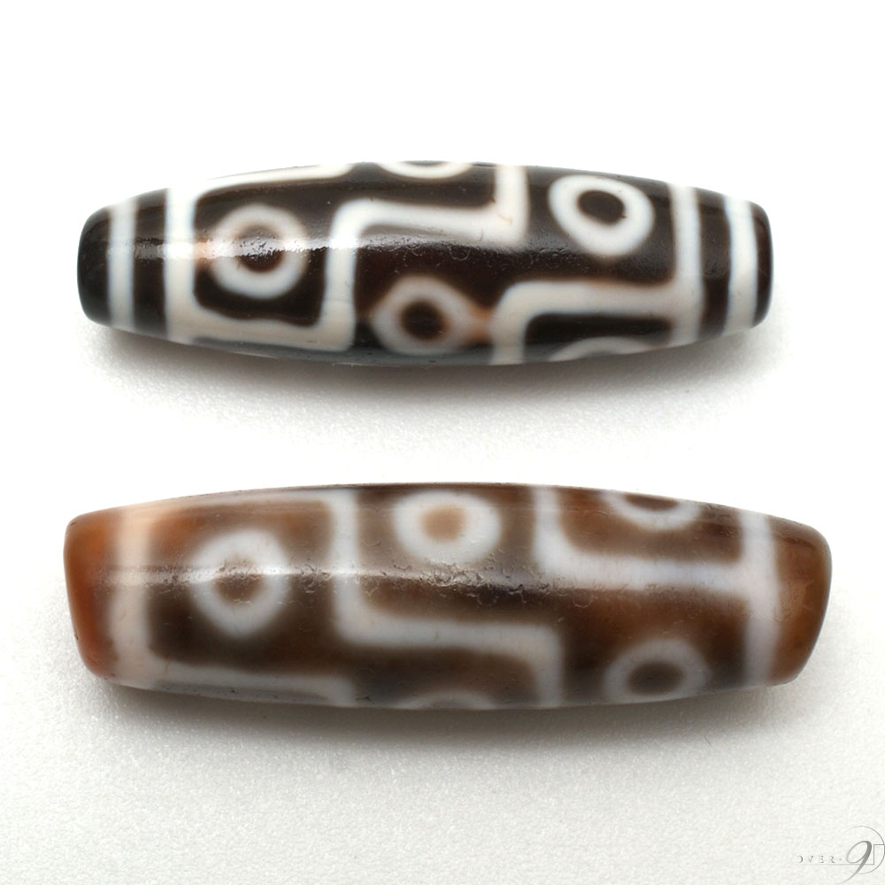 九眼天珠 右下がりの意味 効果とは 逆九眼天珠