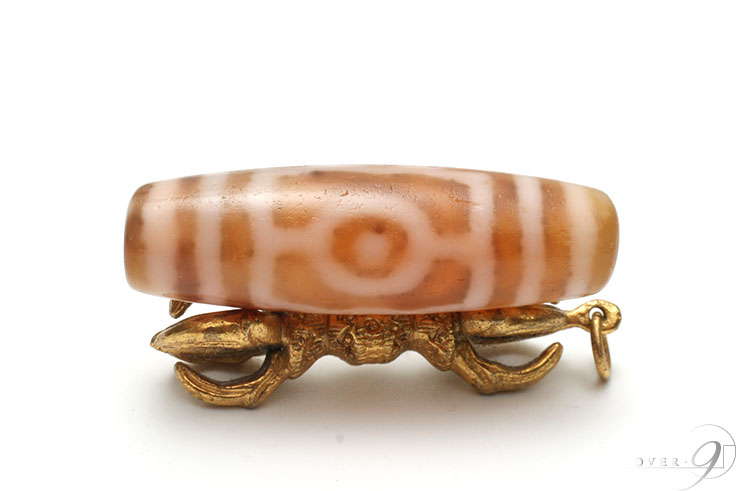 珍しい天珠 日本ではほとんど見ない老礦天珠 （老鉱天珠）を紹介します！