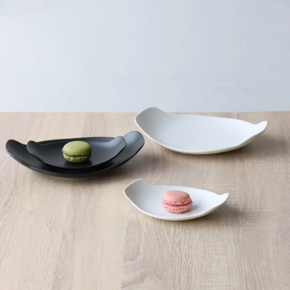 イイホシユミコのオーバル皿 bon apetit | with style shop / YAMACHU