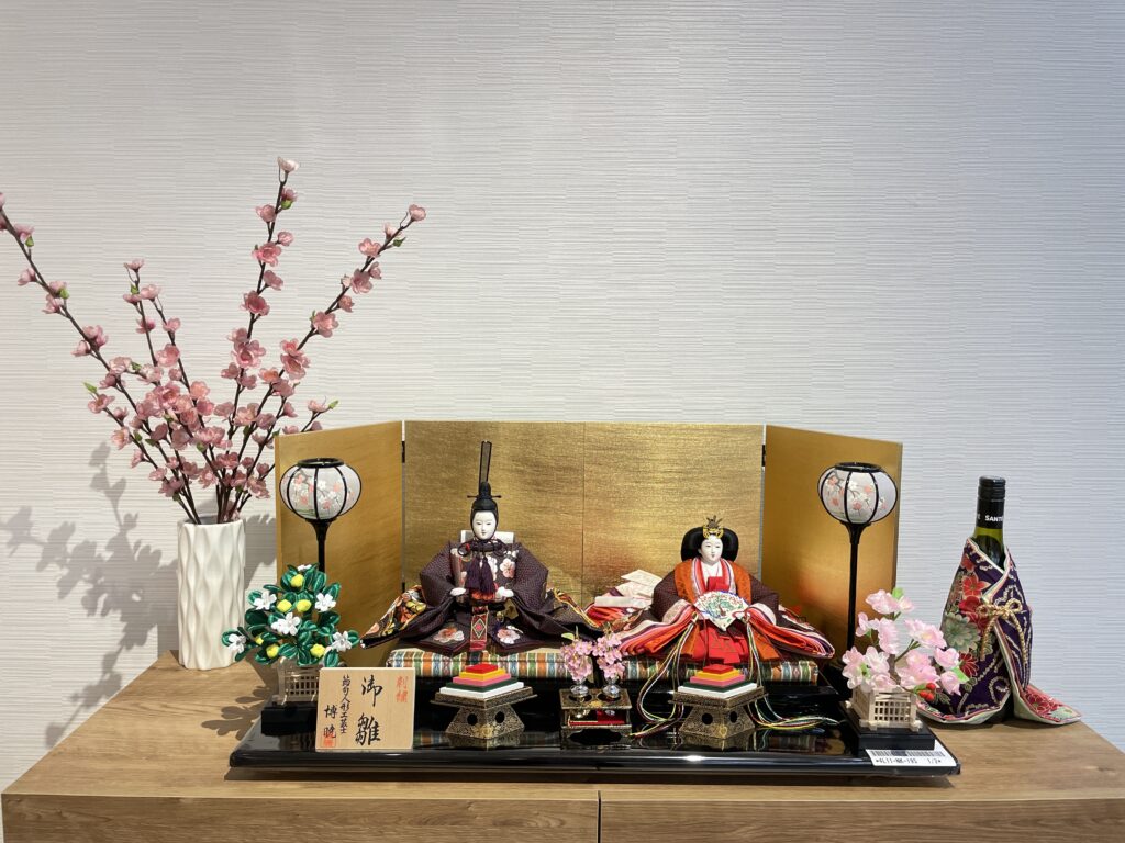 節句人形工芸士の手による雛人形 | トピックス | 八女四季彩館（旧名称