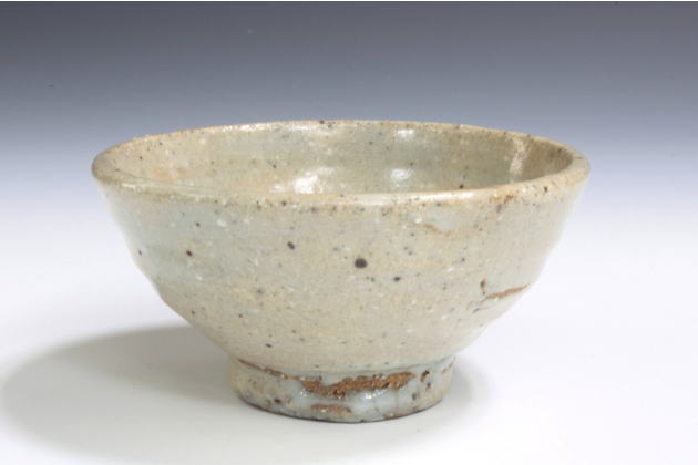 柳瀬美術店 / 小林東五「井戸杯」共箱[KOBAYASHI Togo]Sake cup