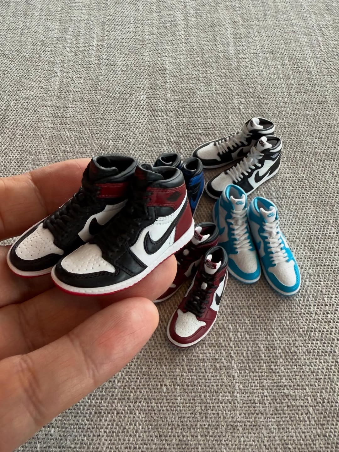藤原ヒロシ が ガシャポン × NIKE AIR JORDAN 1 HIGH 85 “Miniature
