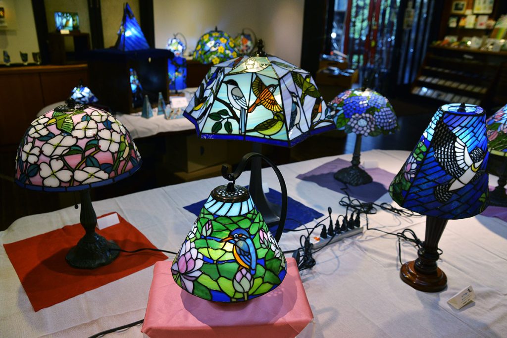 竹形夏野ステンドグラス展 - 八ヶ岳倶楽部