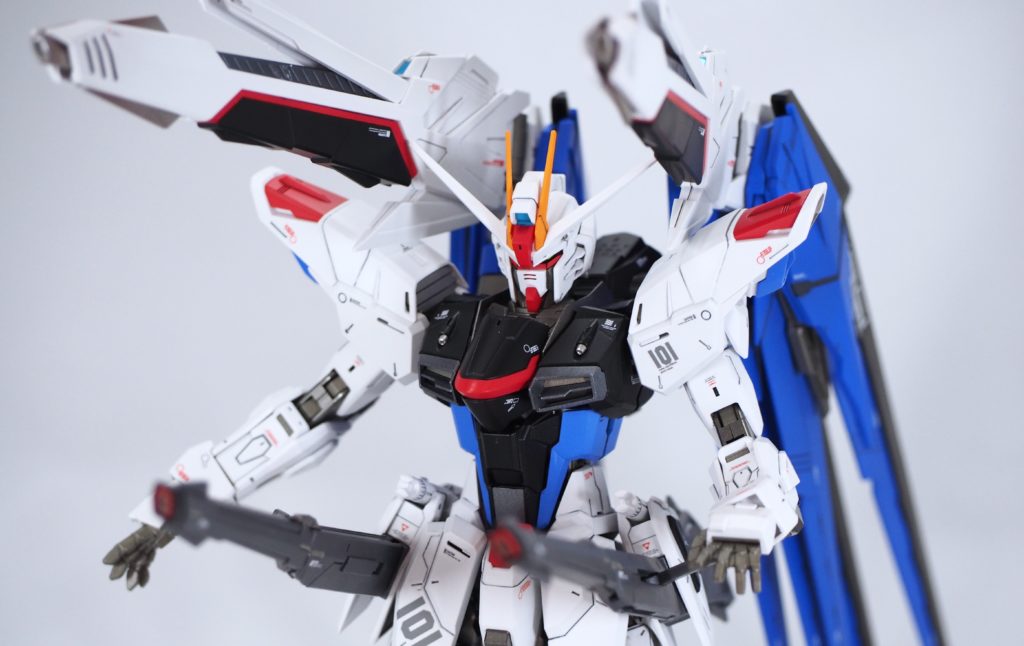 MG 1/100 フリーダムガンダム Ver.2.0 | やることないからプラモやる！