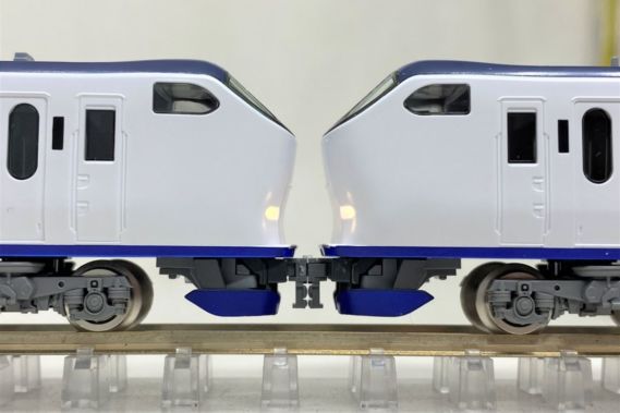 281系「はるか」3両編成が入線しました。TOMIX 98673 3両増結セット