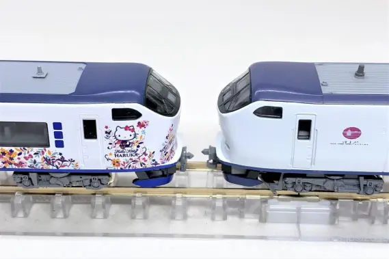 281系「ハローキティ はるか・Butterfly」が入線しました。TOMIX 98674