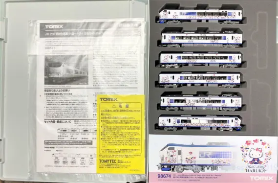 281系「ハローキティ はるか・Butterfly」が入線しました。TOMIX 98674