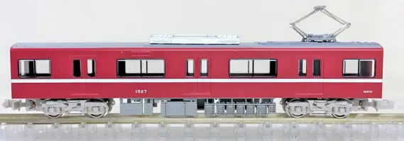 京急1500形1525編成（更新車）が入線しました。GREENMAX 30982