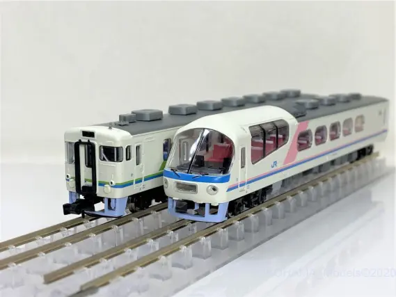 キハ65系600番台・1600番台「エーデル丹後・シュプール」が入線しま