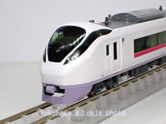 E657系「ひたち・ときわ」が入線しました。KATO 10-1639 / 10-1640