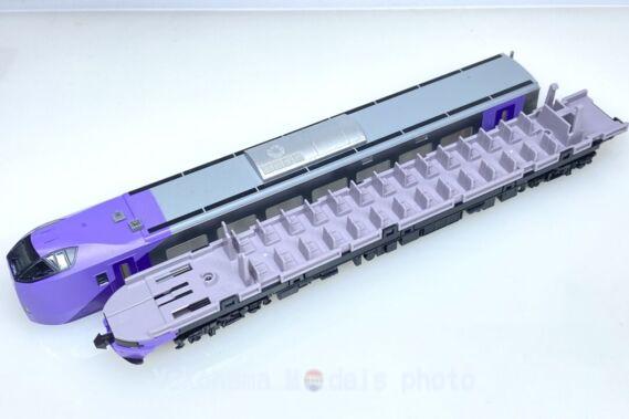 キハ261系5000番代「ラベンダー」が入線しました。TOMIX 98487