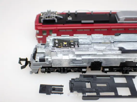 EF81形 JR東日本・双頭連結器付 が入線しました。TOMIX 7173