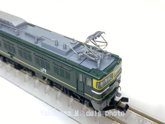 EF81（トワイライトエクスプレス色）が入線。EF81 44号機 TOMIX 98947