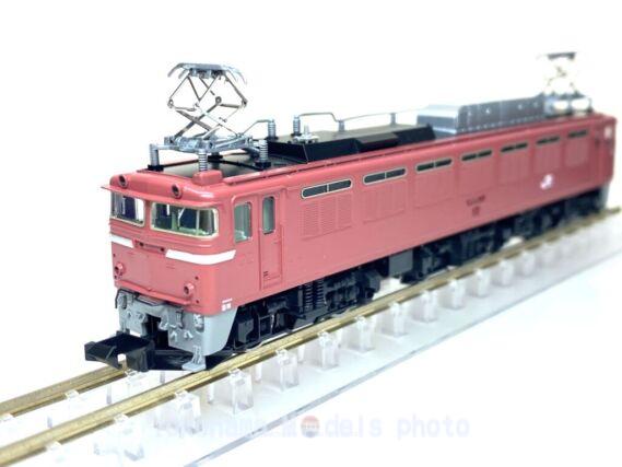 EF81（長岡運転所・ローズ・ひさし付）が入線しました。TOMIX 7152