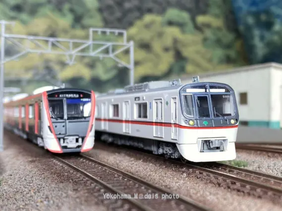 都営浅草線5300形 5320F（5320編成）が入線しました。MICROACE A3385