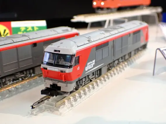 TOMIX DF200形50番代 ディーゼル機関車 品番：2261 | NGaugeJP - 横濱模型