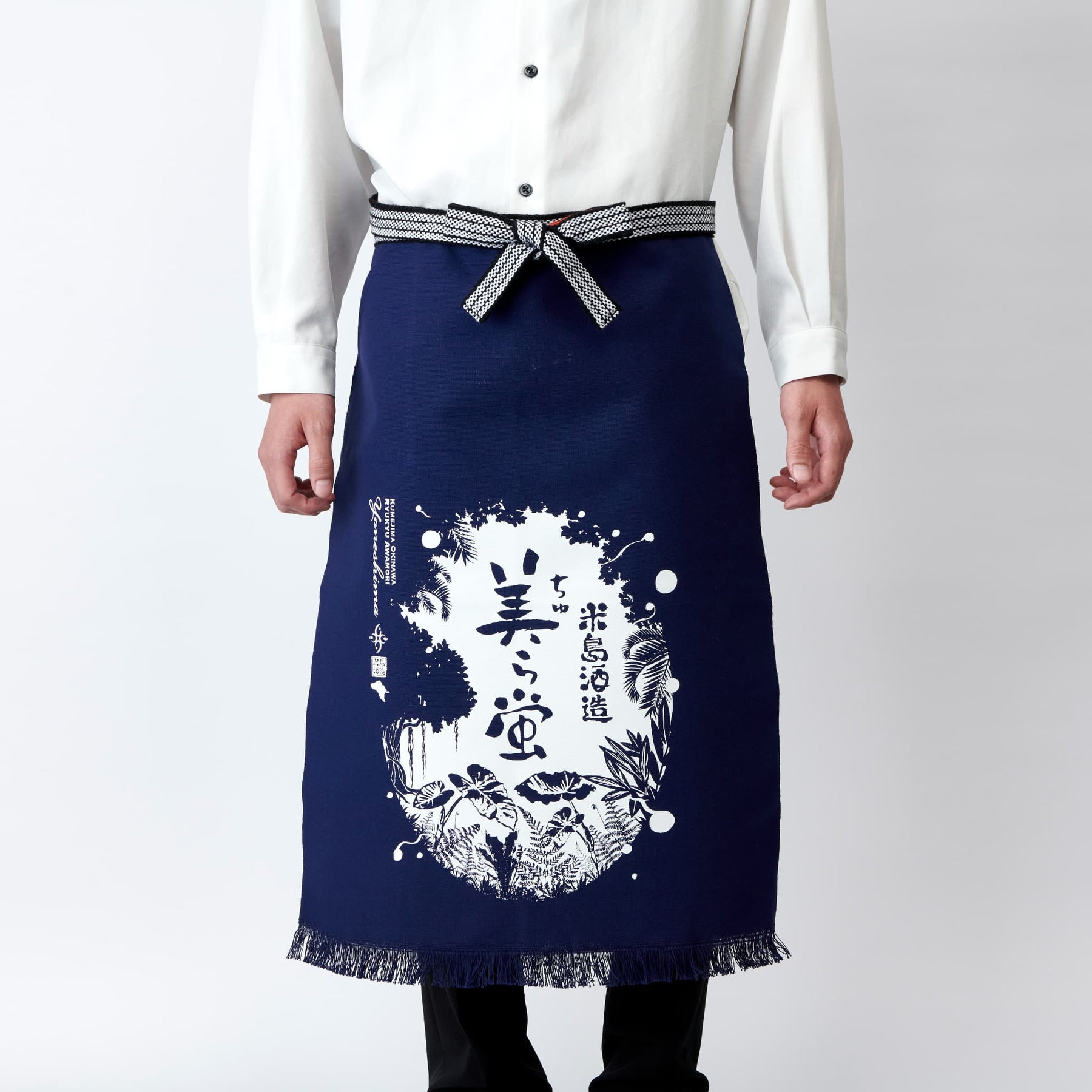 Yoneshima_0901_96906_1800x1800