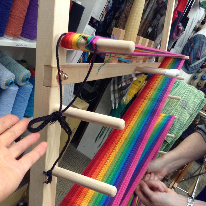 手織機SAORI Piccolo 40で整経する方法, 虹色のさをり織り, Warping a