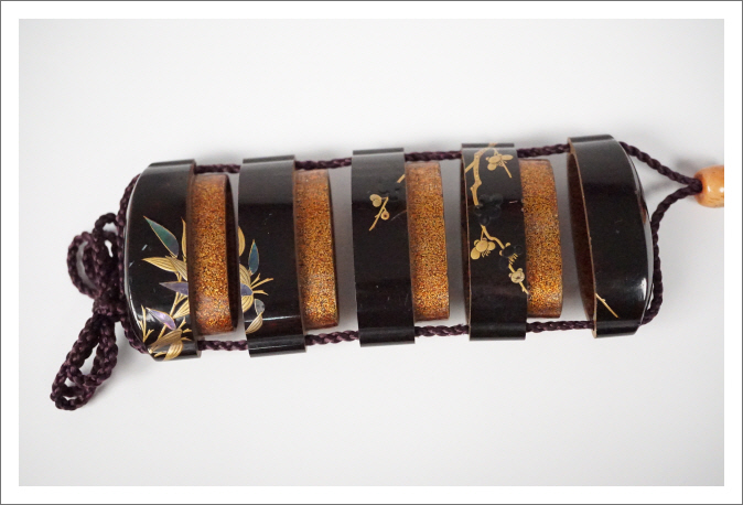 緒締玉　宝珠に龍　透かし　木彫　骨董　印籠　胴乱　R1437 緒締玉 宝珠に龍 透かし 木彫 骨董 印籠 胴乱 R1437 - メルカリ