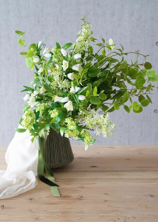 ウェディングブーケ】みずみずしいグリーンのナチュラルブーケ