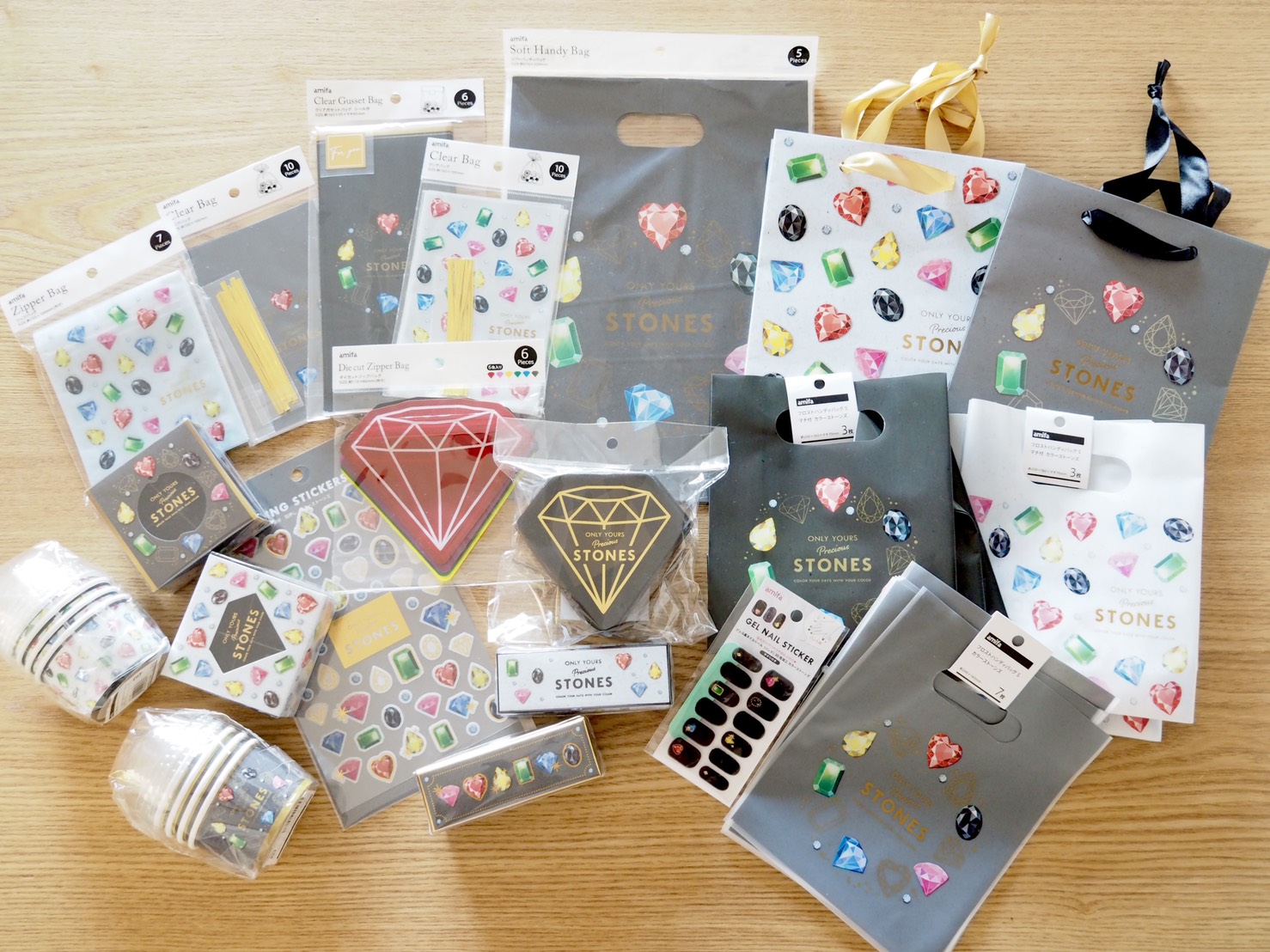 推し活レポ】キャンドゥにSixTONESっぽいグッズがあると話題に