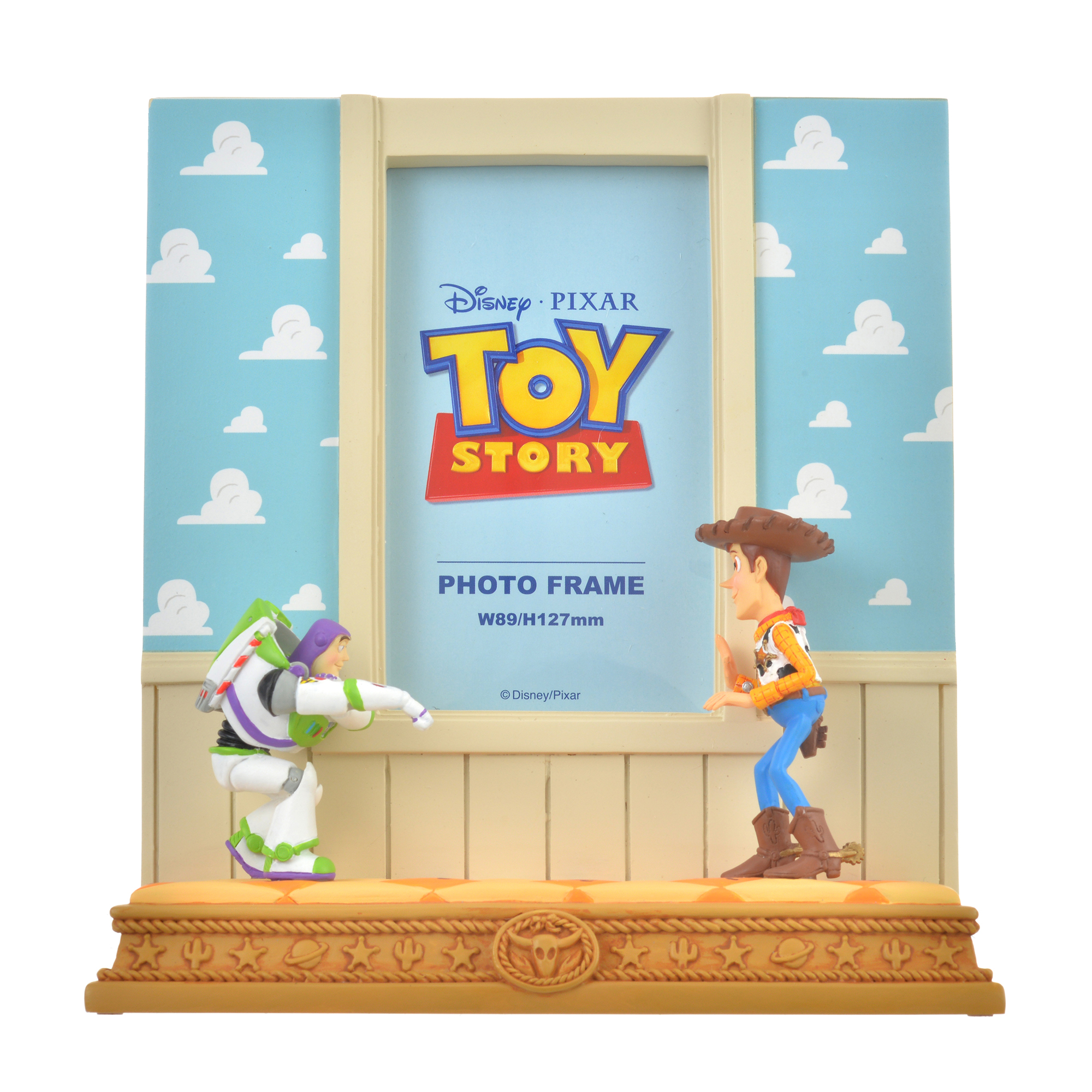 トイ・ストーリー』のグッズが全部欲しくなる…♡ 名場面を完全再現し