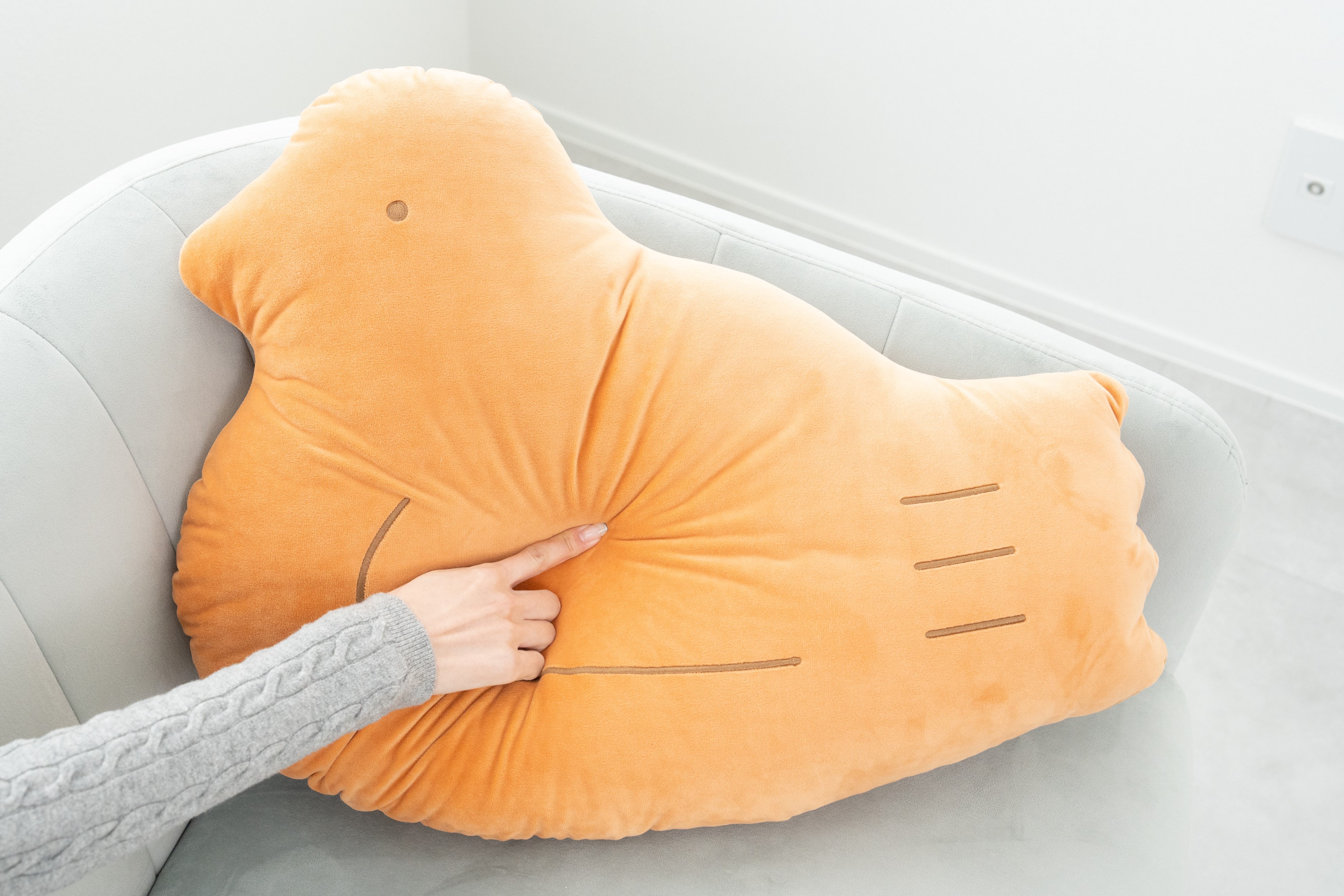 SNSでは「鳩ッション（キュッション）」が話題！本店でしか買えない鳩