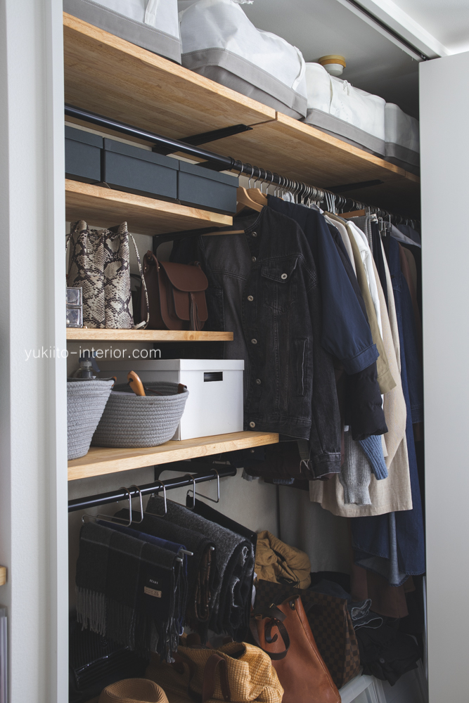 クローゼット収納は可動式が便利！見栄えも収納力もUP | everyday home