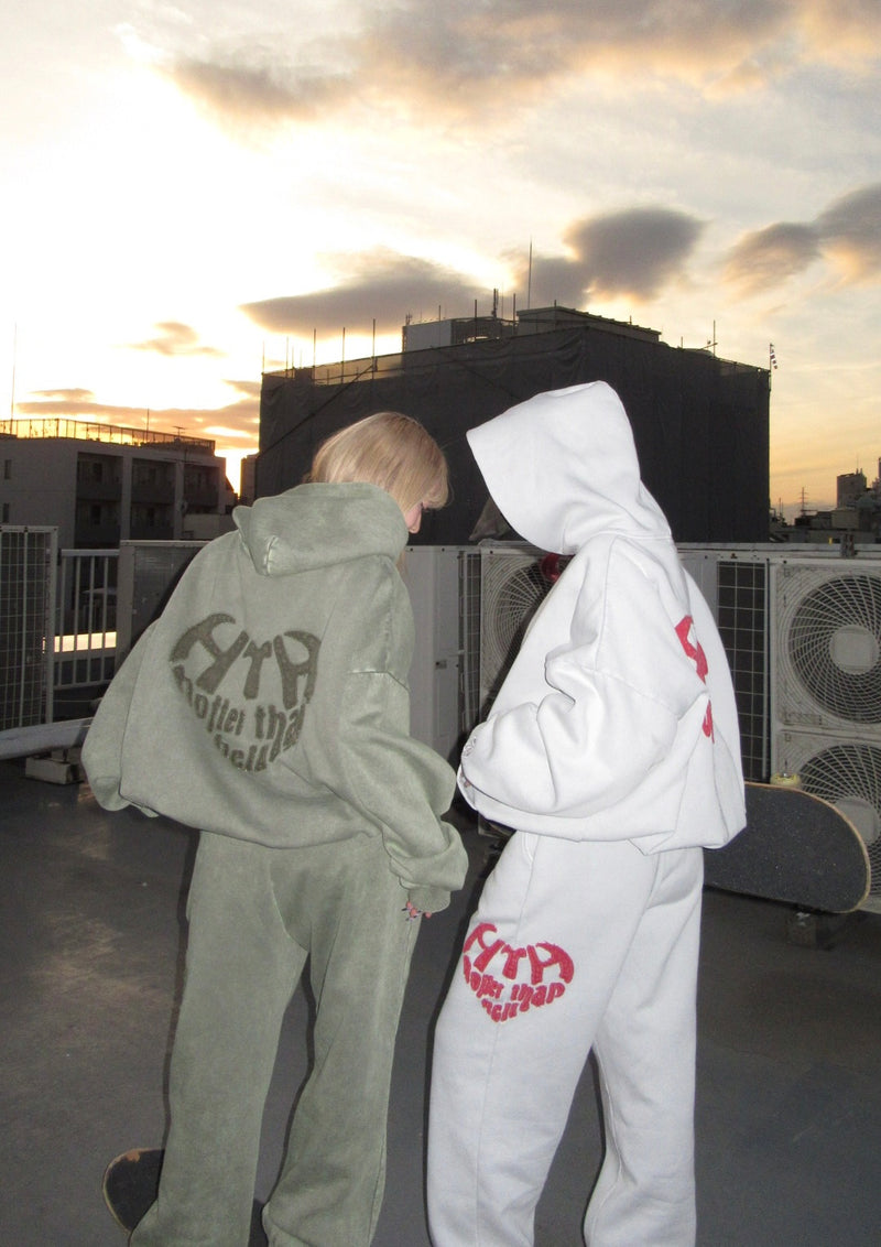 vintage like Heart Logo Hoodie – YZ