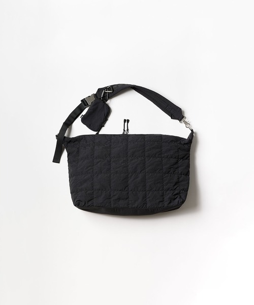meltum（メルタム） ショルダーバッグ QUILTING POUCH SHOULDER BAG