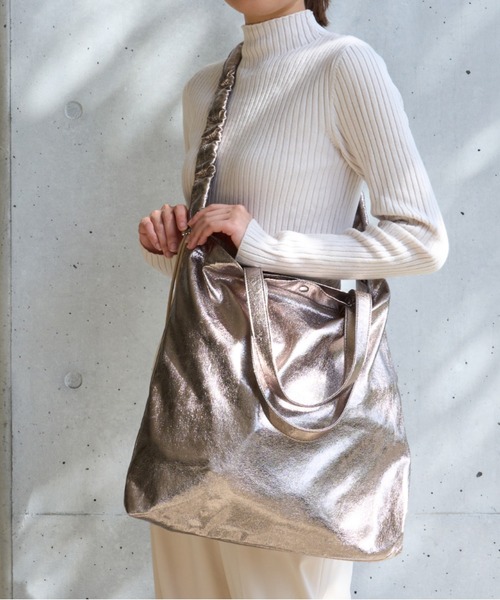 LAZY SUSAN（レイジースーザン） トートバッグ バッグ メタリック