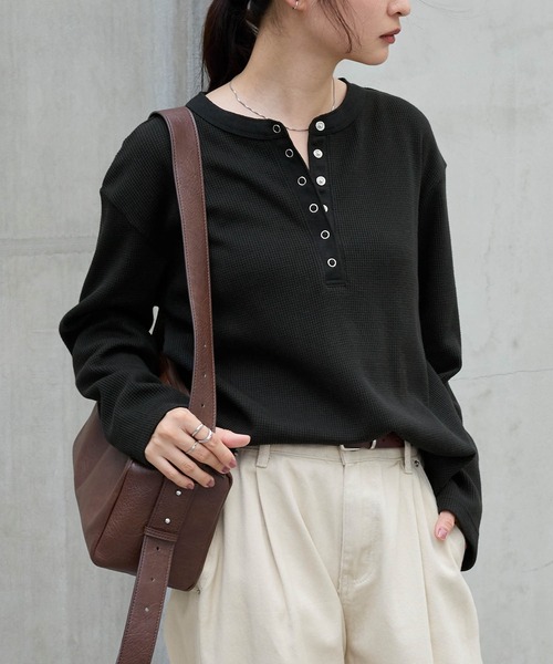 MARVEL（マーベル） tシャツ 「 」 スターク・インダストリーズ ロゴ