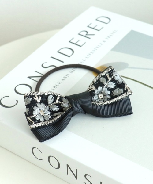 Three Four Time（スリーフォータイム） ヘアゴム インド刺繍リボン