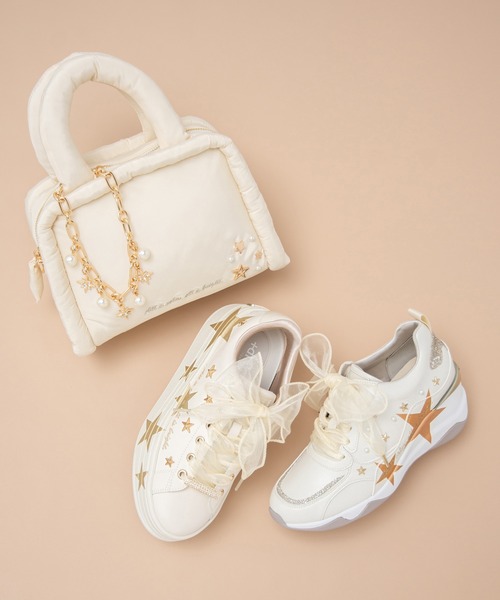 diana（プラスダイアナ） スニーカー 「数量限定」ヒールアップ