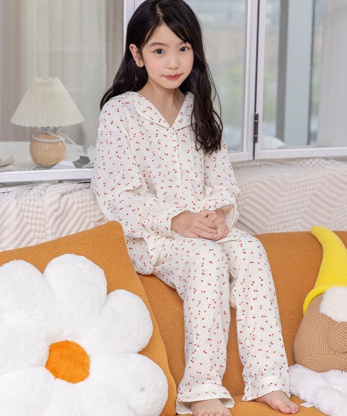 DAY CLOSET パジャマ キッズ 長袖ダブルガーゼ仕立てのパイピング総柄