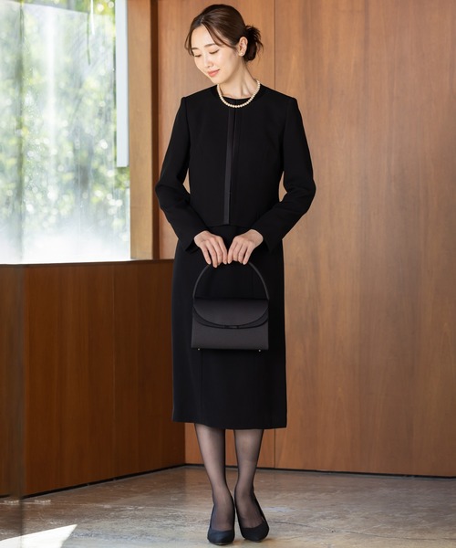 MAISONCOMFY セットアップ 「洗える喪服」ノーカラージャケット