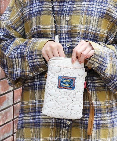 チチカカ（TITICACA） ショルダーバッグ バッグ キルティングスマホ