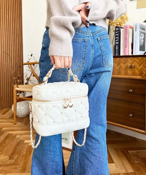 moment+ ショルダーバッグ バッグ ハートチャームビジューキルティング