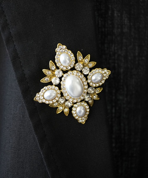 Port（ポート） ブローチ 「 」 バロック風 クラシカル ブローチ