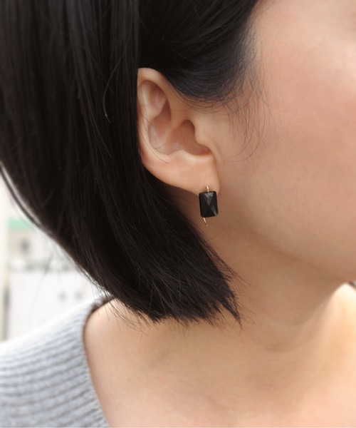 anq.（アンク） ピアス 「anq.」K10・ OneStoneピアス(カイヤナイト