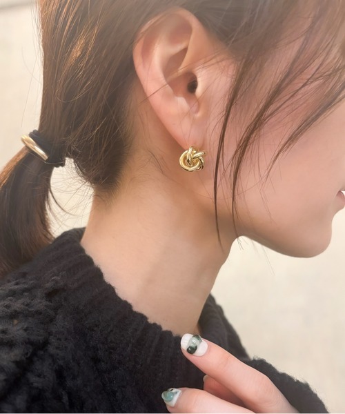 lit.Cy（リットシー） ピアス ツイスト フラワー ピアス レディース