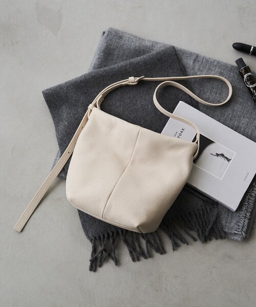 russet（ラシット） ショルダーバッグ バッグ 「再値下げ」レザーミニ