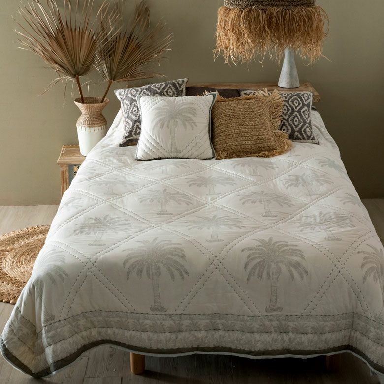 000000000752-03.jpg?size=l&w=