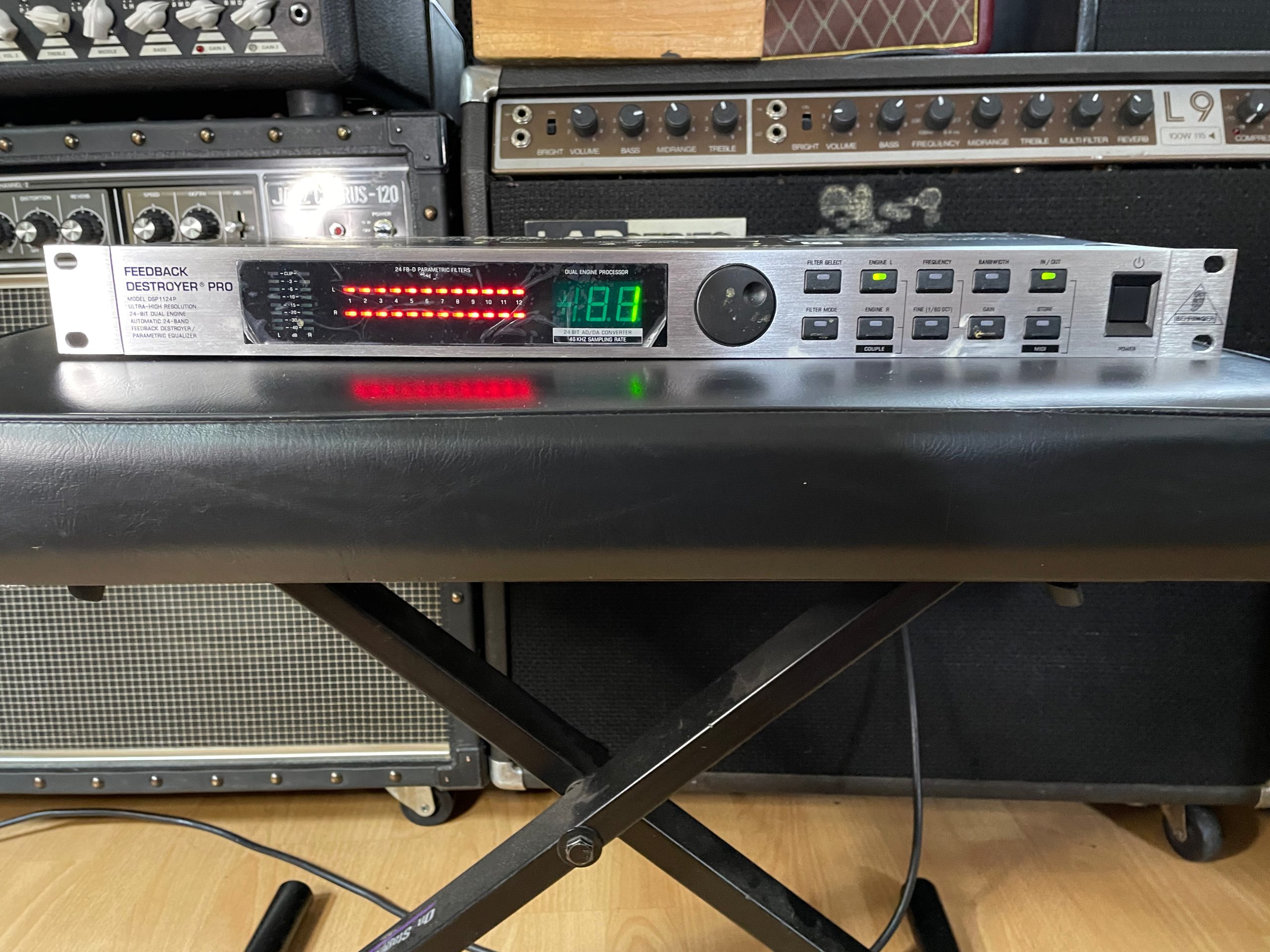 Behringer DSP1124P Feedback Destroyer Pro w/ BOX - 24-Bit Dual