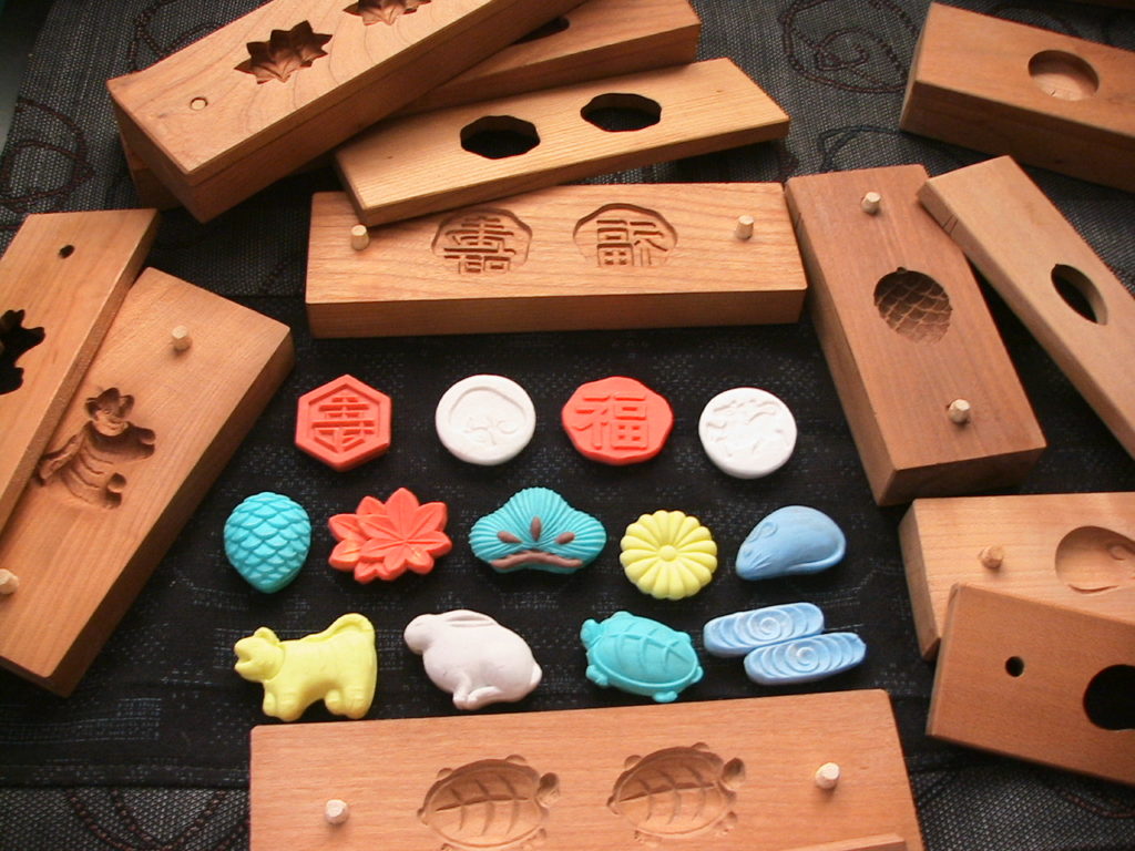 美しいお菓子の木型 ―手のひらの宇宙】ワークショップのお知らせ