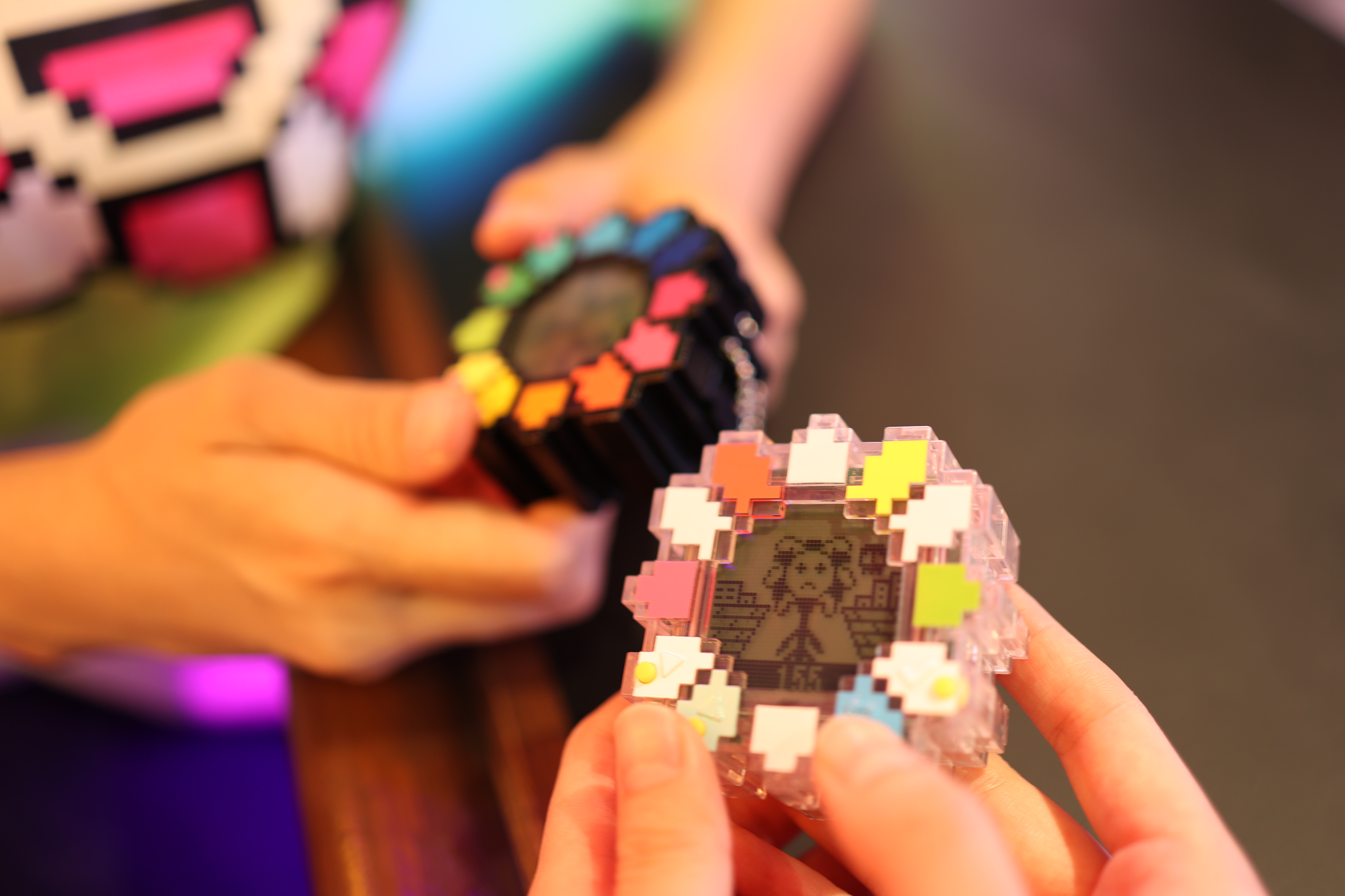 7/1(土)より純喫茶ジンガロにて、 村上隆新作ゲーム「FLOWER GO WALK第